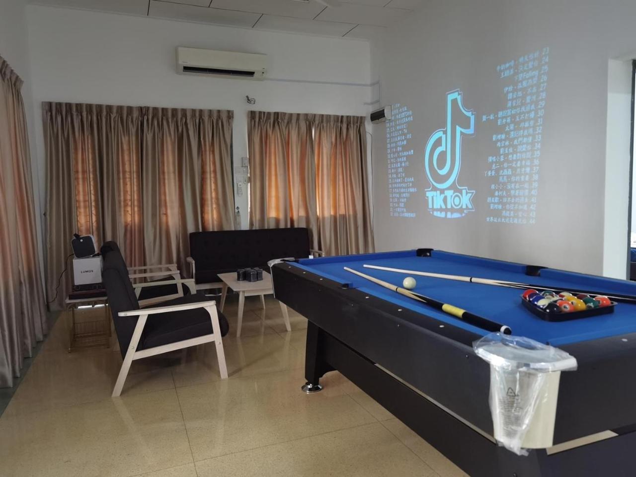 ג'והור בהרו Ksl Bungalow Jbcc Midvalley Mini Theater Pool Ciq מראה חיצוני תמונה